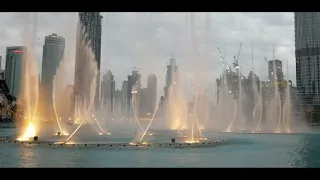 Dubai mall water fountain show @ Dubai, UAE