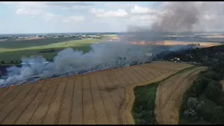 Potężny pożar zboża na pniu w gm. Szczytnik w powiecie kaliskim (Wlkp.) 29-07-2021