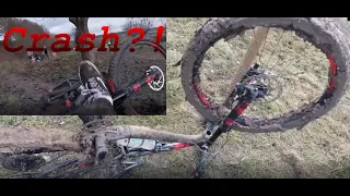 Spaßige Schlammschlacht Downhill und Enduro/Crash ??