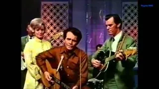 Merle Haggard... "Mama's Hungry Eyes" (VIDEO 1969)