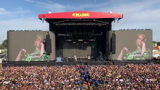 Billie Eilish - BELLYACHE (Reading 2019)