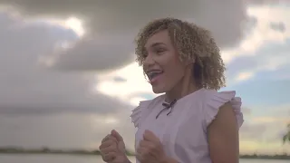 A HISTÓRIA DOS HINOS QUE AMAMOS: Raquel Alves - Se Cristo Comigo Vai (515 - Harpa Cristã)