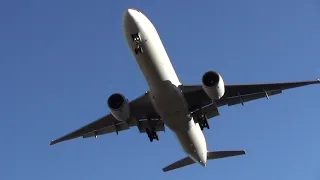 Boeing 777 - 35E(ER)  Landung in Graz