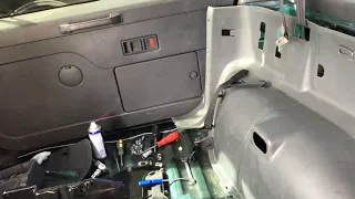 Устранение неисправности компрессора блокировки заднего редуктора Mitsubishi Pajero II коротыш (3D)