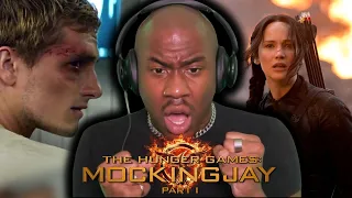 FIRST TIME WATCHING *THE HUNGER GAMES: MOCKINGJAY PART 1* (MOVIE REACTION)