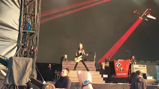 GUNS ‘N’ ROSES ...you could be mine clips download festival 2018