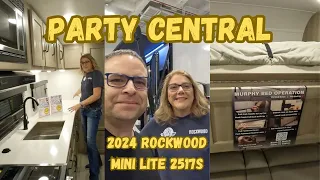 Party Central-2024 Mini Lite 2517S #rvlife #rvliving #werv