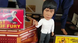 Bruce Lee BobbleHead Figure & some 70s poster magazines 🐉 🐲 ✌