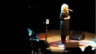 2011-08-15 Adele "Someone Like You" LIVE at Greek Theater LA