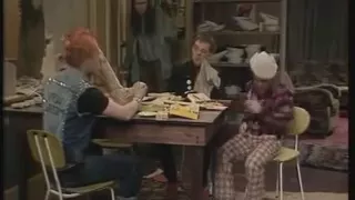 (2/3) The Young Ones - Demolition (S01 E01)