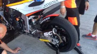 Box Moto2 Team Forward. Sound, Exhaust, Snaus Snaus Snaus!