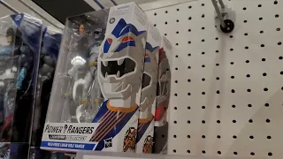 New Power Rangers figures found at Target. Lightning Collection MMPR by Hasbro 파워 레인저 Moćni Rendžeri