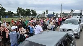 ЖЕСТЬ! Украина сегодня 01 07 2014 Пункты пропуска беженцев Луганск, Донецк, Мариуполь, Славянск