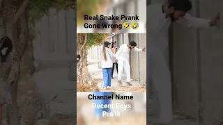 Real Snake Prank Gone Wrong🤣🤣🤣🤣