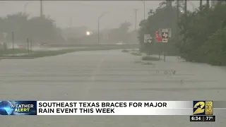 Houston area prepares for heavy rain