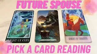 🏃💕 How Will Your FUTURE SPOUSE Pursue You? 🌈 Timeless Pick A Card Reading