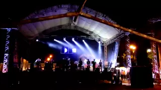 Leos 77 en vivo chochola 2015