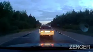 Russian Cops Shoot Out Tyres On Lada Driven By Drunk Driver