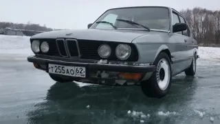 Зимний дрифт на BmW e28.