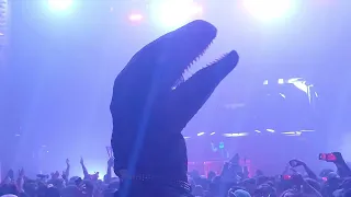 Excision Nexus Tour |Cincinnati| Dinosaur Throws it back on woman and gets escorted out the venue!