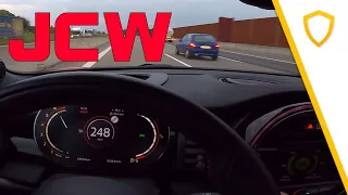 Mini F57 JCW Cabrio (2021) - Test Drive on German Autobahn - No Speed Limit