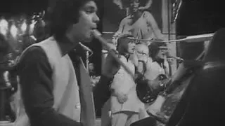 VANITY FAIR   HITCHIN A RIDE LIVE ON TOTP AGY 05 02 1970