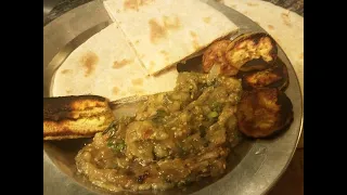 🍆BAIGAN CHOKHA | FRIED PLANTAINS | and HOT SADA ROTI🌶️🧄 | बैंगन का चोखा |#baigankachokha #eggplant