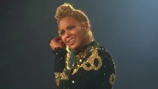 Beyoncé being cute