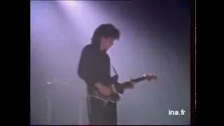 THE CURE - 10 april 1982, Bourges -  (France) LIVE VIDEO FRAGMENT