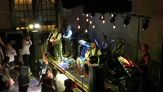 Sugartown Road Wedding Band LIVING ON A PRAYER (cover)