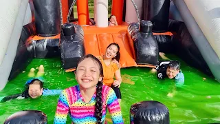 Bug's 10,000 pounds of Slime Pool | Little Big Toys