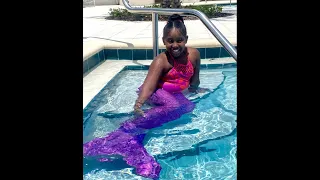 I’m a mermaid! OMG!