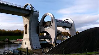 The Falkirk Wheel in Action / Discovering Scotland
