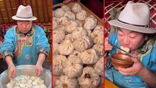 MONGOLIAN STEAMED BUNS | Delicious Lamb Meat Filled Buns | Mongolian Buns Recipe Cooking and Eating