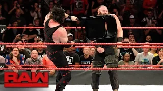 Kane  brutalizes Braun Strowman with a steel chair: Raw, Nov. 20, 2017