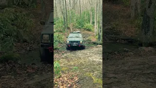Off roading a ‘98 Jeep Cherokee XJ in the NC mountains