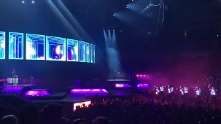 Muse live from Dallas AAC - Algorithm / Pressure