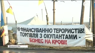 "Волонтери будуть очима народу: як урядовці Гройсмана вирішували питання блокади ОРДЛО