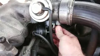 2004 Touareg 2.5 TDi R5 missing / booming noise from engine