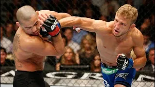 TJ Dillashaw Landing The Most Perfect Punch On Renan Barao