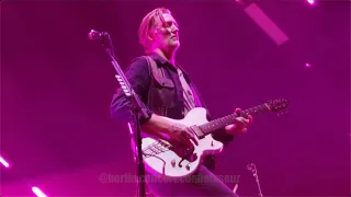 Queens of the Stone Age live [Full show] @ Max-Schmeling-Halle - Berlin 09.11.2023