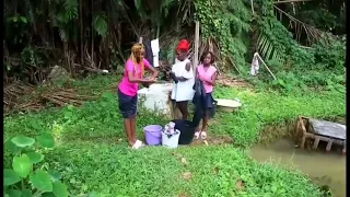 Africa Natural life in areas in Africa Equatorial Guinea||village life