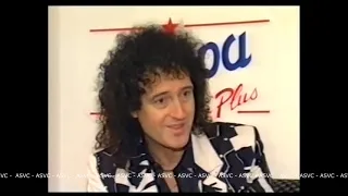 Brian May in Moscow 1998 (1st channel News)