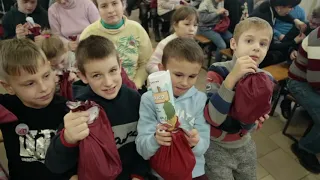 Святий Миколай приніс подарунки у дитячі лікарні Львова