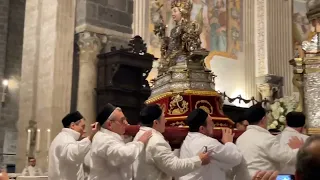 Festa S. Agata ‘23 - Catania. Emozionante Svelata prima della messa dell’Aurora