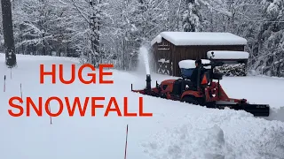 #114 HUGE SNOWFALL, Great test for the BX2822A Snowblower.