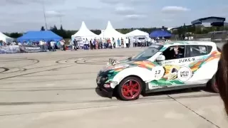 Street racing Nissan Juke 800 horsepower. Стритрейсинг ниссан жук 800 лошадиных сил, автоспорт.