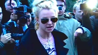 Britney Spears Tells The Paps; "Don't Touch My F**king Car!" [2007]