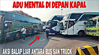 TERJADI KEJADIAN AKSI BALAP BALAPAN ANTARA BUS DAN TRUCK SAAT INGIN NAIK KAPAL DI PELABUHAN MERAK