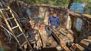 I'M RESTORING A stone HOUSE. A YEAR-LONG DREAM OF ABANDONED COMFORT. 1 part